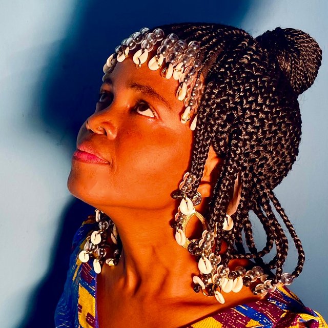 Florence Adooni