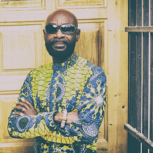 Pat Thomas & Kwashibu Area Band
